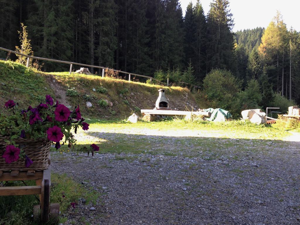 Bed and breakfast Eirl Dolomites Retreat Sappada Extérieur photo